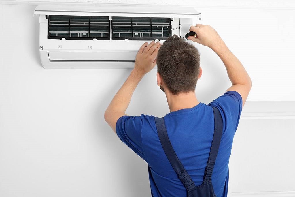 AC